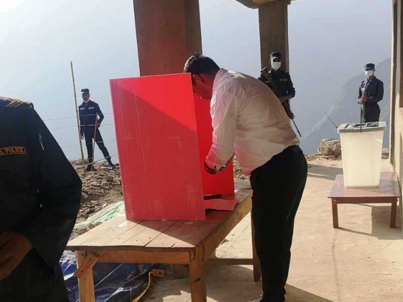 पूर्वमुख्यमन्त्री महेन्द्र शाहीले कहाँबाट गरे मतदान ? 